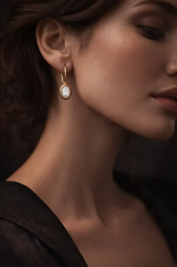 Picture of Kadın Bakır Küpe Doğal Beyaz Taşlı 0tantik Model Saf Bakır Küpe